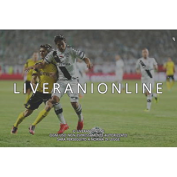 14.09.2016 WARSZAWA, LAZIENKOWSKA 3 PILKA NOZNA (FOOTBALL), LIGA MISTRZOW UEFA , FAZA GRUPOWA - GRUPA F ( UEFA CHAMPIONS LEAGUE - GROUP STAGE, GROUP F) MECZ (GAME) LEGIA WARSZAWA - BVB BORUSSIA DORTMUND NZ CHRISTIAN PULISIC, GULIHERME FOTO LUKASZ GROCHALA/CYFRASPORT / NEWSPIX.PL --- Newspix.pl AG ALDO LIVERANI SAS ONLY ITALY *** Local Caption *** www.newspix.pl mail us: info@newspix.pl call us: 0048 022 23 22 222 --- Polish Picture Agency by Ringier Axel Springer Poland