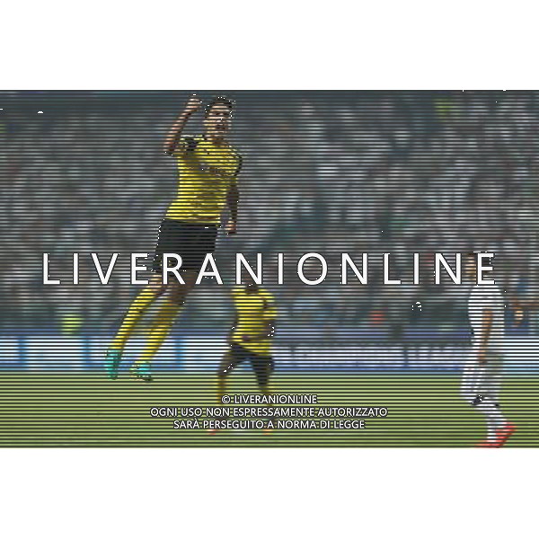 14.09.2016 WARSZAWA, LAZIENKOWSKA 3 PILKA NOZNA (FOOTBALL), LIGA MISTRZOW UEFA , FAZA GRUPOWA - GRUPA F ( UEFA CHAMPIONS LEAGUE - GROUP STAGE, GROUP F) MECZ (GAME) LEGIA WARSZAWA - BVB BORUSSIA DORTMUND NZ MARC BARTRA RADOSC, BRAMKA, GOL FOTO LUKASZ GROCHALA/CYFRASPORT / NEWSPIX.PL --- Newspix.pl AG ALDO LIVERANI SAS ONLY ITALY *** Local Caption *** www.newspix.pl mail us: info@newspix.pl call us: 0048 022 23 22 222 --- Polish Picture Agency by Ringier Axel Springer Poland