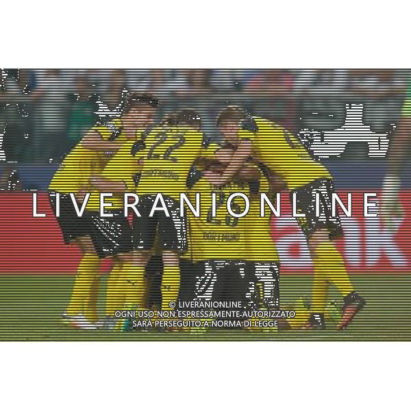 2016.09.14 Warszawa Pilka nozna UEFA Champions League Liga Mistrzow Grupa F sezon 2016/2017 Legia Warszawa - Borussia Dortmund N/Z bramka gol radosc na 0-2 Sokratis Papastathopoulos Foto Pawel Andrachiewicz / PressFocus 2016.09.14 Warsaw Football UEFA Champions League Group F season 2016/2017 Legia Warsaw - Borussia Dortmund bramka gol radosc na 0-2 Sokratis Papastathopoulos Photo Pawel Andrachiewicz / PressFocus / NEWSPIX.PL --- Newspix.pl AG ALDO LIVERANI SAS ONLY ITALY *** Local Caption *** www.newspix.pl mail us: info@newspix.pl call us: 0048 022 23 22 222 --- Polish Picture Agency by Ringier Axel Springer Poland