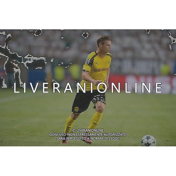2016.09.14 Warszawa Pilka nozna UEFA Champions League Liga Mistrzow Grupa F sezon 2016/2017 Legia Warszawa - Borussia Dortmund N/Z Lukasz Piszczek Foto Pawel Andrachiewicz / PressFocus 2016.09.14 Warsaw Football UEFA Champions League Group F season 2016/2017 Legia Warsaw - Borussia Dortmund Lukasz Piszczek Photo Pawel Andrachiewicz / PressFocus / NEWSPIX.PL --- Newspix.pl AG ALDO LIVERANI SAS ONLY ITALY *** Local Caption *** www.newspix.pl mail us: info@newspix.pl call us: 0048 022 23 22 222 --- Polish Picture Agency by Ringier Axel Springer Poland