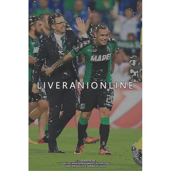 SASSUOLO - ATLETICO BILBAO UEFA EUROPA LEAGUE 15 SETTEMBRE 2016 NELLA FOTO ESULTANZA DI EUSEBIO DI FRANCESCO CON I SUOI GIOCATORI A FINE GARA Â©GS / AGENZIA ALDO LIVERANI SAS