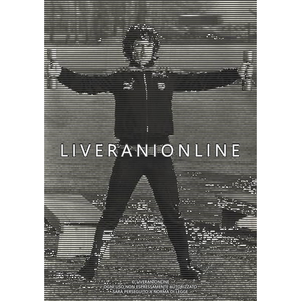 RETROSPETTIVA EVARISTO BECCALOSSI CALCIATORE NELLA FOTO EVARISTO BECCALOSSI CON LA MAGLIA DELL\'INTER AG ALDO LIVERANI SAS