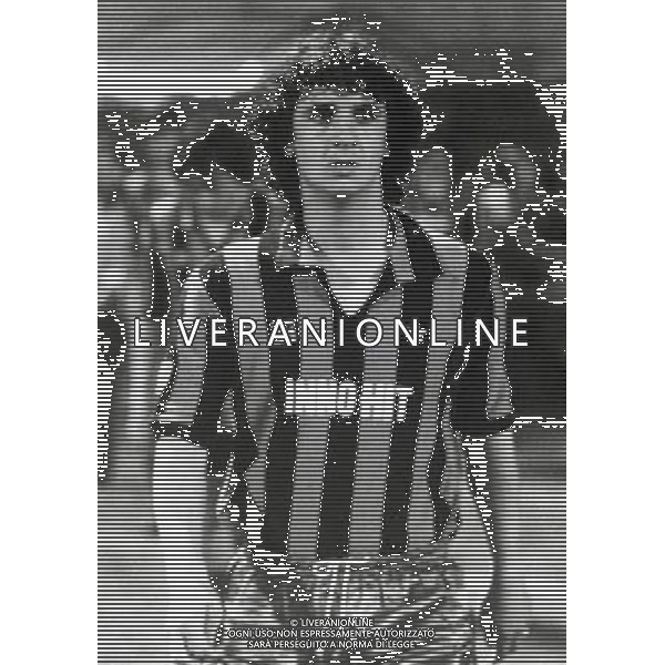 RETROSPETTIVA EVARISTO BECCALOSSI CALCIATORE NELLA FOTO EVARISTO BECCALOSSI CON LA MAGLIA DELL\'INTER AG ALDO LIVERANI SAS