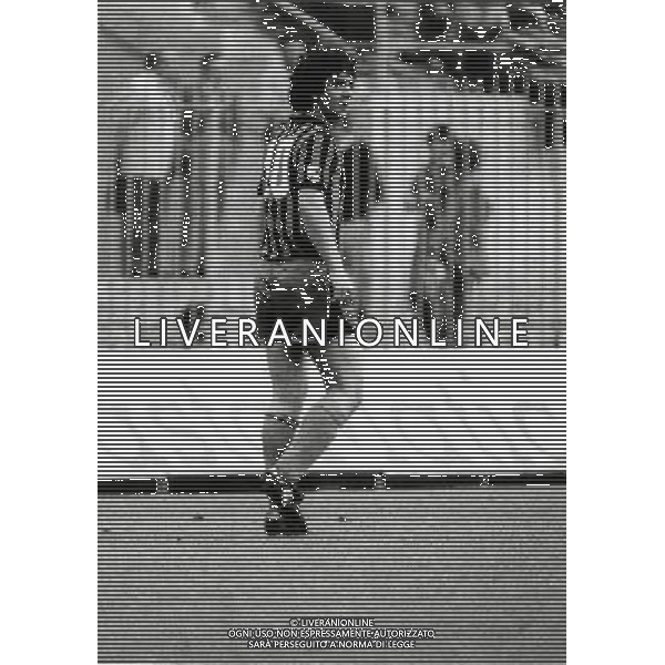 RETROSPETTIVA EVARISTO BECCALOSSI CALCIATORE NELLA FOTO EVARISTO BECCALOSSI CON LA MAGLIA DELL\'INTER AG ALDO LIVERANI SAS