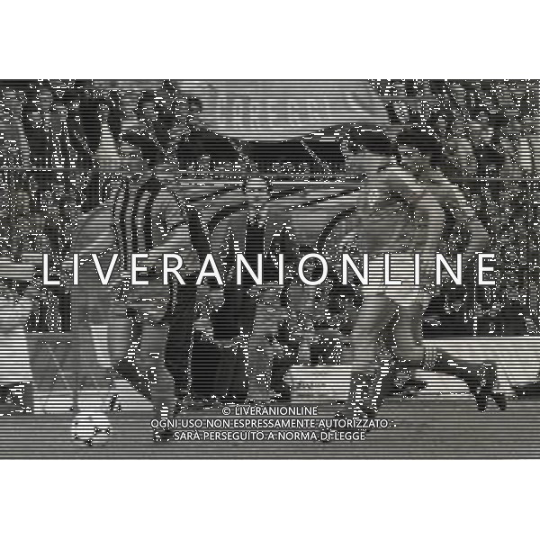 RETROSPETTIVA EVARISTO BECCALOSSI CALCIATORE NELLA FOTO EVARISTO BECCALOSSI CON LA MAGLIA DELL\'INTER AG ALDO LIVERANI SAS