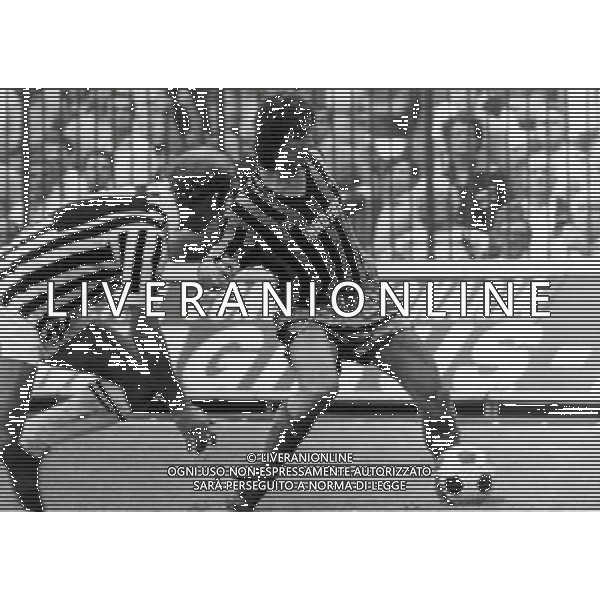 RETROSPETTIVA EVARISTO BECCALOSSI CALCIATORE NELLA FOTO EVARISTO BECCALOSSI CON LA MAGLIA DELL\'INTER AG ALDO LIVERANI SAS