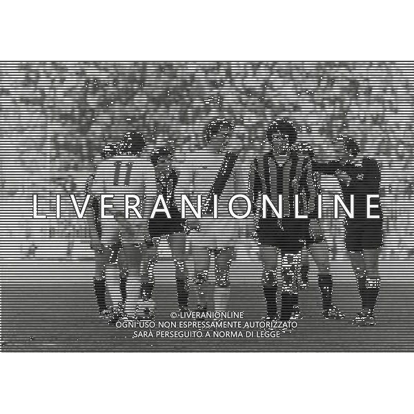 RETROSPETTIVA EVARISTO BECCALOSSI CALCIATORE NELLA FOTO EVARISTO BECCALOSSI CON LA MAGLIA DELL\'INTER AG ALDO LIVERANI SAS