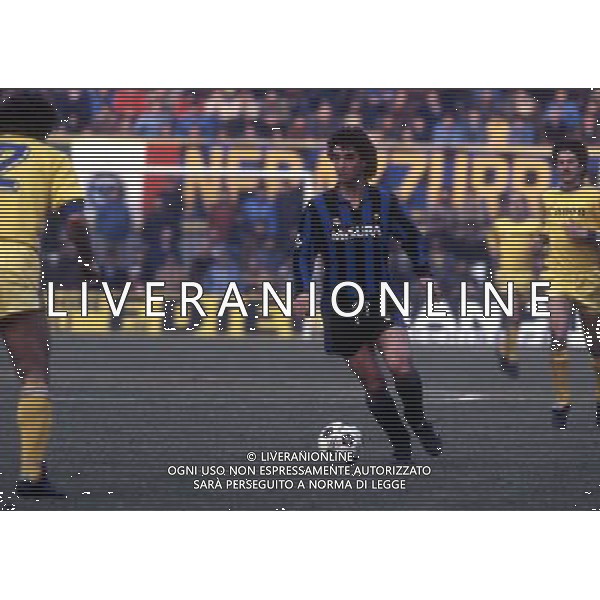 RETROSPETTIVA EVARISTO BECCALOSSI CALCIATORE NELLA FOTO EVARISTO BECCALOSSI CON LA MAGLIA DELL\'INTER AG ALDO LIVERANI SAS