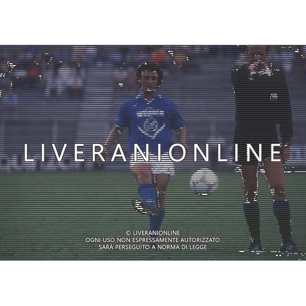 RETROSPETTIVA EVARISTO BECCALOSSI CALCIATORE NELLA FOTO EVARISTO BECCALOSSI CON LA MAGLIA DEL BRESCIA AG ALDO LIVERANI SAS