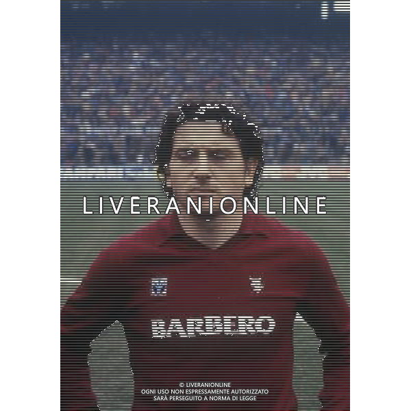 RETROSPETTIVA FRANCO SELVAGGI CALCIATORE NELLA FOTO FRANCO SELVAGGI CON LA MAGLIA DEL TORINO AG ALDO LIVERANI SAS