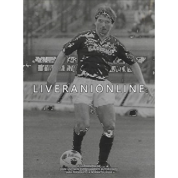 RETROSPETTIVA FRANCO SELVAGGI CALCIATORE NELLA FOTO FRANCO SELVAGGI CON LA MAGLIA DEL TORINO AG ALDO LIVERANI SAS