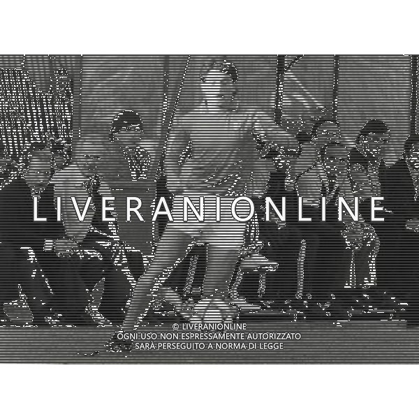 RETROSPETTIVA FRANCO SELVAGGI CALCIATORE NELLA FOTO FRANCO SELVAGGI CON LA AMGLIA DELLA NAZIONALE ITALIANA AG ALDO LIVERANI SAS
