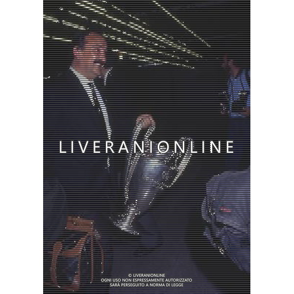 RETROSEPTTIVA SILVANO RAMACCIONI DIRIGENTE SPORTIVO CALCIO NELLA FOTO SILVANO RAMACCIONI CON LA COPPA DEI CAMPIONI AG ALDO LIVERANI SAS