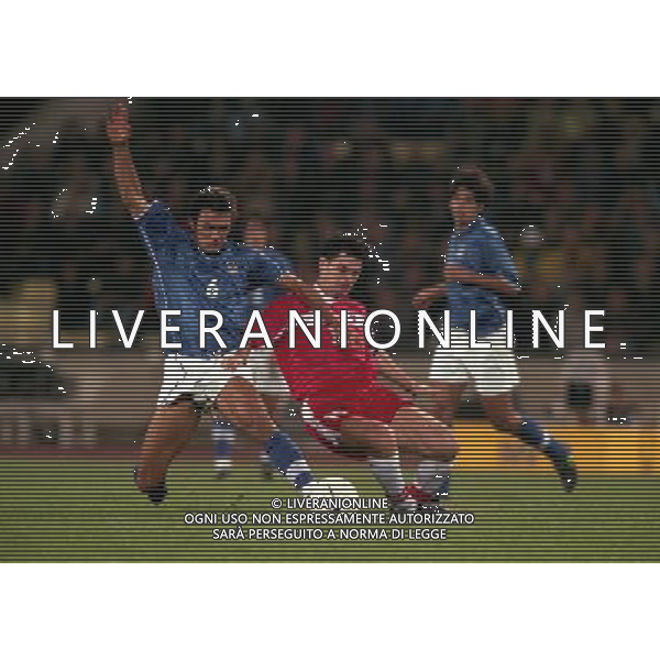 10-10-1998 UDINE STADIO FRIULI ITALIA SVIZZERA NELLA FOTO CIRIACO SFORZA E PAOLO MALDINI AG ALDO LIVERANI SAS