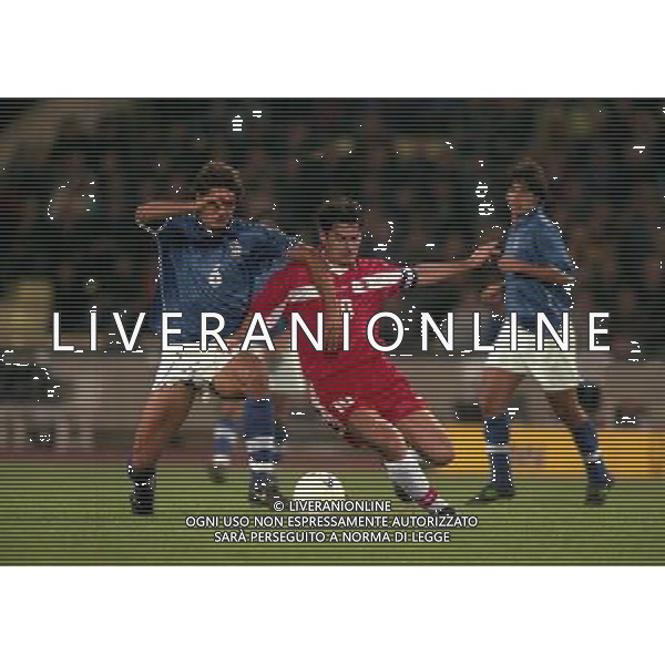 10-10-1998 UDINE STADIO FRIULI ITALIA SVIZZERA NELLA FOTO CIRIACO SFORZA E PAOLO MALDINI AG ALDO LIVERANI SAS
