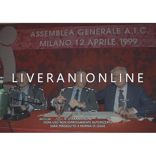 MILANO 12-04-1999 ASSEMBLEA AIC NELLA FOTO SERGIO CAMPANA CON AZEGLIO VICINI AG ALDO LIVERANI SAS