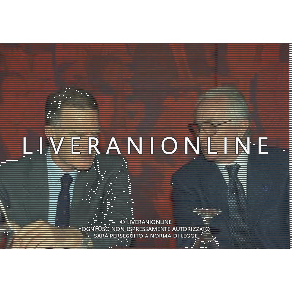 MILANO 12-04-1999 ASSEMBLEA AIC NELLA FOTO SERGIO CAMPANA CON AZEGLIO VICINI AG ALDO LIVERANI SAS