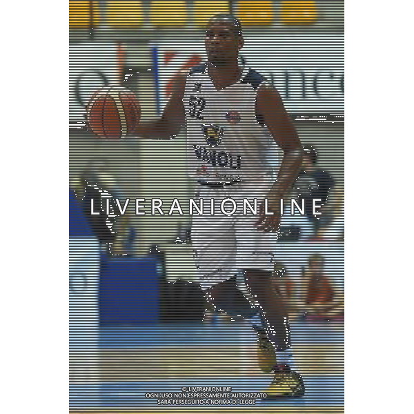 8Â° Trofeo Lombardia Natixis Cup Memorial Francesco Malberti Desio (MB) - 17.09.2016 Vanoli Cremona-Pallacanestro Cantu\' Nella Foto:Holloway Tu /Ph.Vitez-Ag. Aldo Liverani