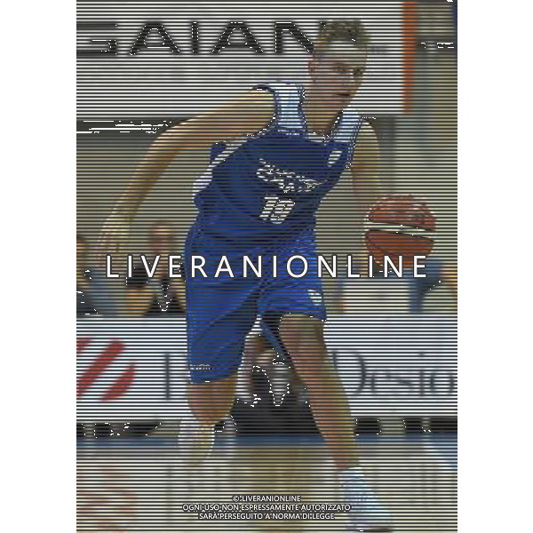 8Â° Trofeo Lombardia Natixis Cup Memorial Francesco Malberti Desio (MB) - 17.09.2016 Vanoli Cremona-Pallacanestro Cantu\' Nella Foto:Kariniauskas Vaidas /Ph.Vitez-Ag. Aldo Liverani