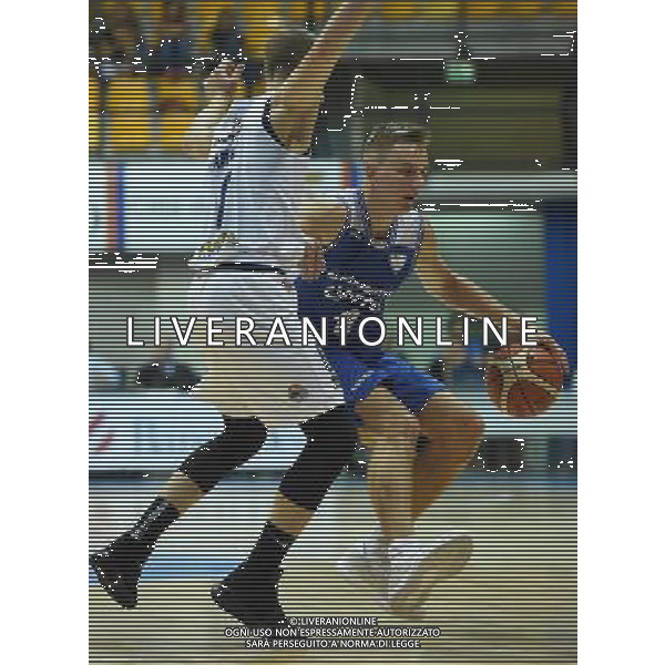 8Â° Trofeo Lombardia Natixis Cup Memorial Francesco Malberti Desio (MB) - 17.09.2016 Vanoli Cremona-Pallacanestro Cantu\' Nella Foto:Kariniauskas Vaidas /Ph.Vitez-Ag. Aldo Liverani