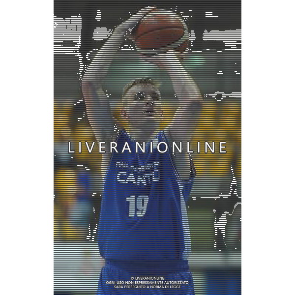 8Â° Trofeo Lombardia Natixis Cup Memorial Francesco Malberti Desio (MB) - 17.09.2016 Vanoli Cremona-Pallacanestro Cantu\' Nella Foto:Kariniauskas Vaidas /Ph.Vitez-Ag. Aldo Liverani