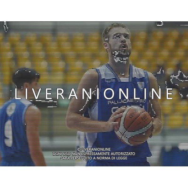 8Â° Trofeo Lombardia Natixis Cup Memorial Francesco Malberti Desio (MB) - 17.09.2016 Vanoli Cremona-Pallacanestro Cantu\' Nella Foto:Pilepic Fran /Ph.Vitez-Ag. Aldo Liverani