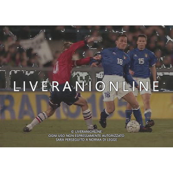 PISA 10-02-1999 ITALIA NORVEGIA NELLA FOTO FRANCESCO TOTTI AG ALDO LIVERANI SAS