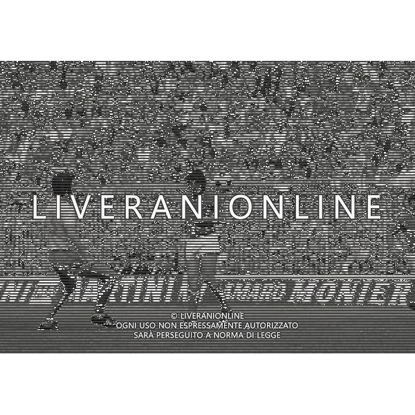 1971-1972 QUALIFICAZIONI EUROPEI MILANO 09-10-1971 ITALIA SVEZIA NELLA FOTO ROBERTO BONINSEGNA AG ALDO LIVERANI SAS