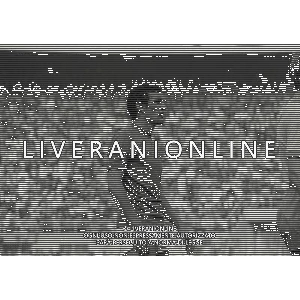 1971-1972 QUALIFICAZIONI EUROPEI MILANO 09-10-1971 ITALIA SVEZIA NELLA FOTO GIGI RIVA AG ALDO LIVERANI SAS