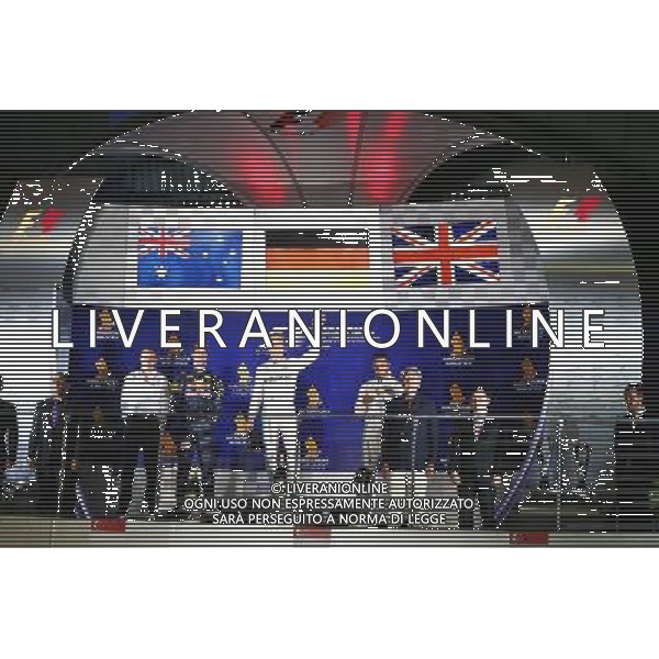 The podium (L to R): Daniel Ricciardo (AUS) Red Bull Racing, second; Nico Rosberg (GER) Mercedes AMG F1, race winner; Lewis Hamilton (GBR) Mercedes AMG F1, third. 18.09.2016. Formula 1 World Championship, Rd 15, Singapore Grand Prix, Marina Bay Street Circuit, Singapore, Race Day. / AGENZIA ALDO LIVERANI SAS - ITALY ONLY EDITORIAL USE ONLY