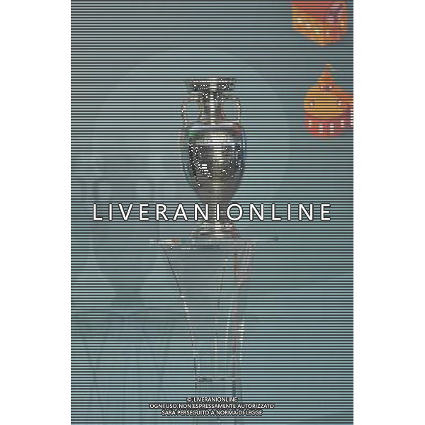 Conferenza Stampa presentazione Logo Italia Euro 2020 presso il Coni a Roma 22 settembre 2016 nella foto Aleksander Ceferin presidente Uefa, la sindaca Virginia Raggi, Carlo Tavecchio e Giovanni Malago\' Â©Corradetti / AGENZIA ALDO LIVERANI SAS 