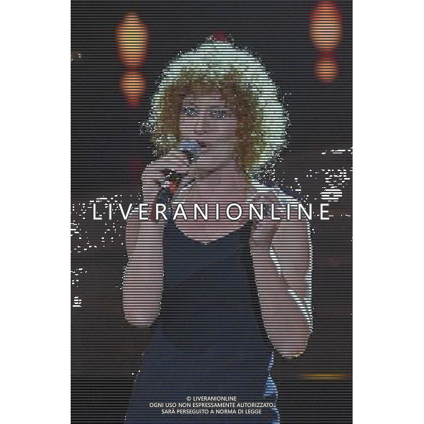 Trasmissione TV \' Tale e Quale Show \' Roma - 23.09.2016 - Studios Rai - nella foto: Vittoria Belvedere imita Fiorella Mannoia /Ph.Corradetti-Ag Aldo Liverani