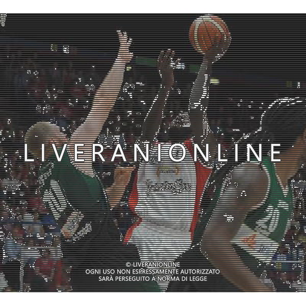 Macron Supercoppa di Basket 2016 Semifinale Milano - 24.09.2016 Sidigas Avellinoâ€“Grissin Bon Reggio Emilia Nella Foto:James Delroy - Leunen Maarten /Ph.Vitez-Ag. Aldo Liverani