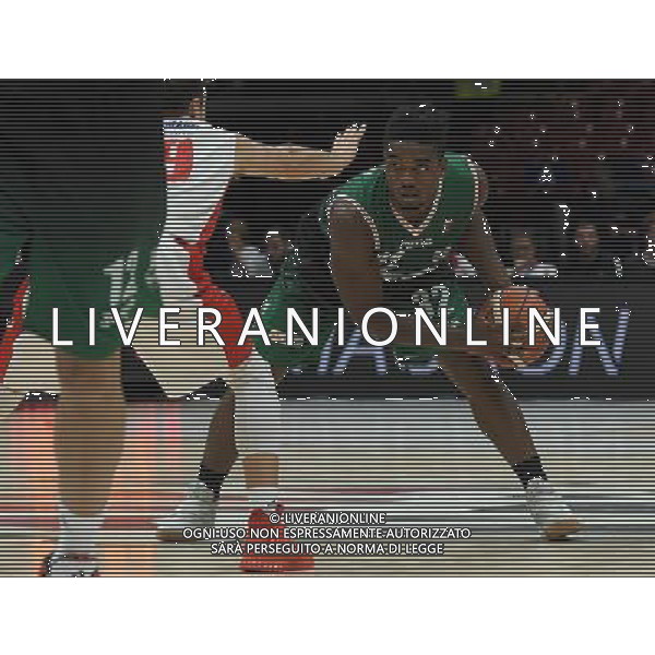Macron Supercoppa di Basket 2016 Semifinale Milano - 24.09.2016 Sidigas Avellinoâ€“Grissin Bon Reggio Emilia Nella Foto:Obasohan Retin /Ph.Vitez-Ag. Aldo Liverani