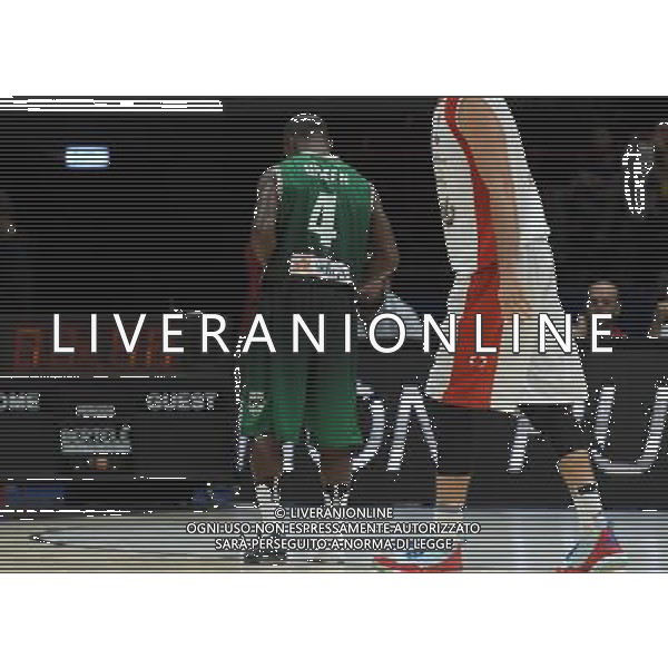 Macron Supercoppa di Basket 2016 Semifinale Milano - 24.09.2016 Sidigas Avellinoâ€“Grissin Bon Reggio Emilia Nella Foto:Green Marques perde una scarpa /Ph.Vitez-Ag. Aldo Liverani