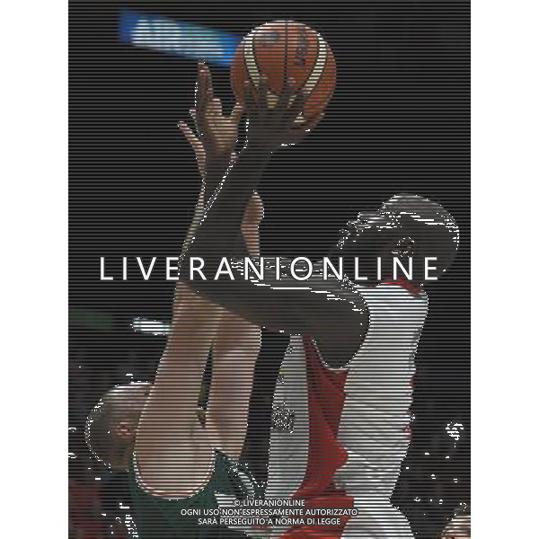 Macron Supercoppa di Basket 2016 Semifinale Milano - 24.09.2016 Sidigas Avellinoâ€“Grissin Bon Reggio Emilia Nella Foto:James Delroy /Ph.Vitez-Ag. Aldo Liverani
