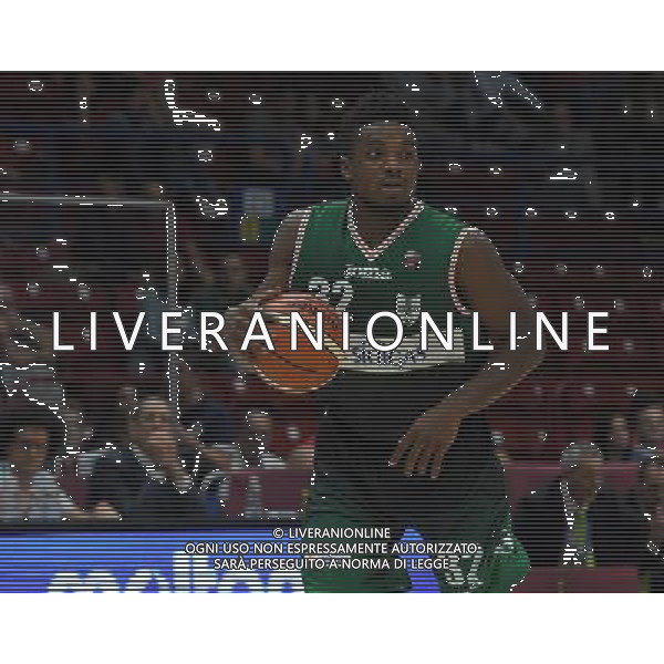 Macron Supercoppa di Basket 2016 Semifinale Milano - 24.09.2016 Sidigas Avellinoâ€“Grissin Bon Reggio Emilia Nella Foto:Obasohan Retin /Ph.Vitez-Ag. Aldo Liverani