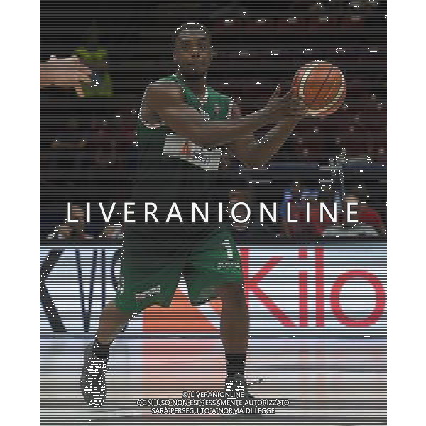 Macron Supercoppa di Basket 2016 Semifinale Milano - 24.09.2016 Sidigas Avellinoâ€“Grissin Bon Reggio Emilia Nella Foto:Ragland Joe /Ph.Vitez-Ag. Aldo Liverani