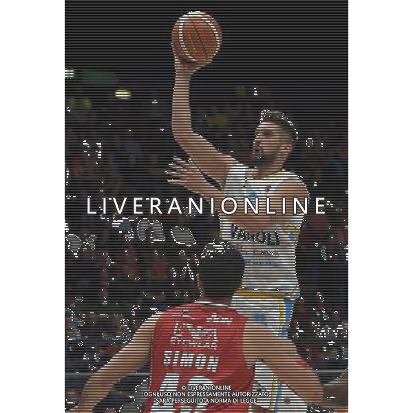 Macron Supercoppa di Basket 2016 Semifinale Milano - 24.09.2016 EA7 Emporio Armani Milano-Vanoli Cremona Nella Foto:Mian Fabio /Ph.Vitez-Ag. Aldo Liverani