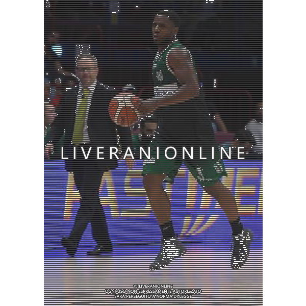 Macron Supercoppa di Basket 2016 Finale Milano - 25.09.2016 Sidigas Avellinoâ€“EA7 Emporio Armani Milano Nella Foto:Ragland Joe /Ph.Vitez-Ag. Aldo Liverani