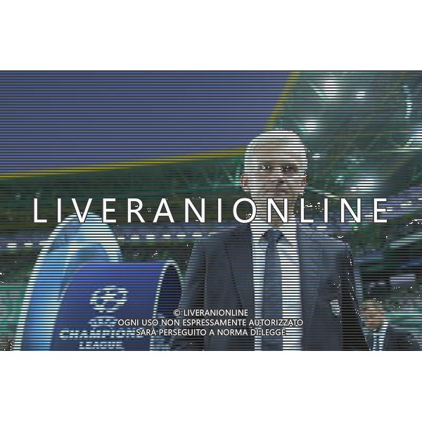 27.09.2016 LIZBONA (LISBON) ESTADIO JOSE ALVALADE PILKA NOZNA (FOOTBALL), LIGA MISTRZOW UEFA , FAZA GRUPOWA - GRUPA F ( UEFA CHAMPIONS LEAGUE - GROUP STAGE, GROUP F) MECZ (GAME) SPORTING LIZBONA SC - LEGIA WARSZAWA (SPORING LISBON SC - LEGIA WARSAW) NZ JACEK MAGIERA - TRENER, HEAD COACH LEGIA WARSZAWA FOTO LUKASZ GROCHALA/CYFRASPORT / NEWSPIX.PL --- Newspix.pl AG ALDO LIVERANI SAS ONLY ITALY *** Local Caption *** www.newspix.pl mail us: info@newspix.pl call us: 0048 022 23 22 222 --- Polish Picture Agency by Ringier Axel Springer Poland