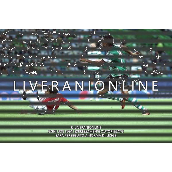 27.09.2016 LIZBONA (LISBON) ESTADIO JOSE ALVALADE PILKA NOZNA (FOOTBALL), LIGA MISTRZOW UEFA , FAZA GRUPOWA - GRUPA F ( UEFA CHAMPIONS LEAGUE - GROUP STAGE, GROUP F) MECZ (GAME) SPORTING LIZBONA SC - LEGIA WARSZAWA (SPORING LISBON SC - LEGIA WARSAW) NZ GULIHERME, GELSON MARTINS FOTO LUKASZ GROCHALA/CYFRASPORT / NEWSPIX.PL --- Newspix.pl AG ALDO LIVERANI SAS ONLY ITALY *** Local Caption *** www.newspix.pl mail us: info@newspix.pl call us: 0048 022 23 22 222 --- Polish Picture Agency by Ringier Axel Springer Poland