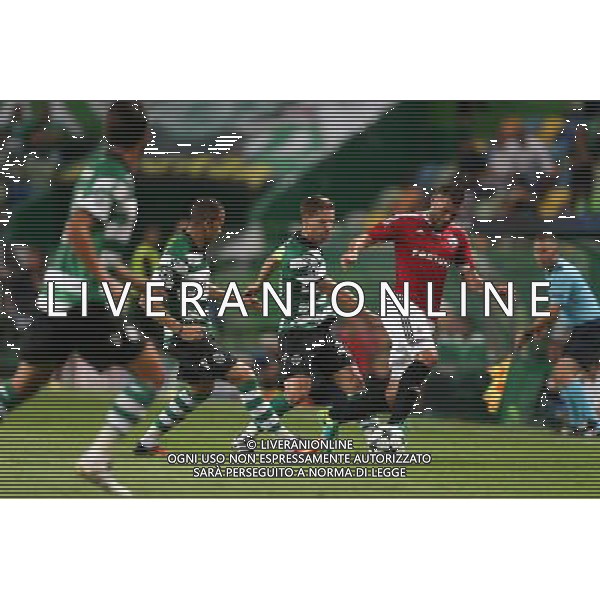 LIZBONA 27.09.2016 MECZ 2. KOLEJKA GRUPA F LIGA MISTRZOW SEZON 2016/17: SPORTING LIZBONA - LEGIA WARSZAWA --- UEFA CHAMPIONS LEAGUE GROUP F MATCH IN LISBON: SPORTING CLUBE DE PORTUGAL - LEGIA WARSAW ADREIN SILVA NEMANJA NIKOLIC FOT. PIOTR KUCZA/NEWSPIX.PL --- Newspix.pl AG ALDO LIVERANI SAS ONLY ITALY *** Local Caption *** www.newspix.pl mail us: info@newspix.pl call us: 0048 022 23 22 222 --- Polish Picture Agency by Ringier Axel Springer Poland