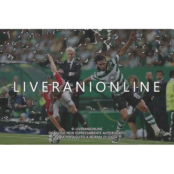 LIZBONA 27.09.2016 MECZ 2. KOLEJKA GRUPA F LIGA MISTRZOW SEZON 2016/17: SPORTING LIZBONA - LEGIA WARSZAWA --- UEFA CHAMPIONS LEAGUE GROUP F MATCH IN LISBON: SPORTING CLUBE DE PORTUGAL - LEGIA WARSAW BARTOSZ BERESZYNSKI BRYAN RUIZ FOT. PIOTR KUCZA/NEWSPIX.PL --- Newspix.pl AG ALDO LIVERANI SAS ONLY ITALY *** Local Caption *** www.newspix.pl mail us: info@newspix.pl call us: 0048 022 23 22 222 --- Polish Picture Agency by Ringier Axel Springer Poland