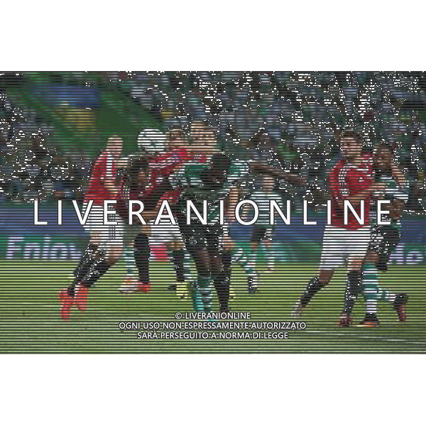 LIZBONA 27.09.2016 MECZ 2. KOLEJKA GRUPA F LIGA MISTRZOW SEZON 2016/17: SPORTING LIZBONA - LEGIA WARSZAWA --- UEFA CHAMPIONS LEAGUE GROUP F MATCH IN LISBON: SPORTING CLUBE DE PORTUGAL - LEGIA WARSAW MIROSLAV RADOVIC WILLIAM CARVALHO BARTOSZ BERESZYNSKI RUBEN SEMEDO FOT. PIOTR KUCZA/NEWSPIX.PL --- Newspix.pl AG ALDO LIVERANI SAS ONLY ITALY *** Local Caption *** www.newspix.pl mail us: info@newspix.pl call us: 0048 022 23 22 222 --- Polish Picture Agency by Ringier Axel Springer Poland