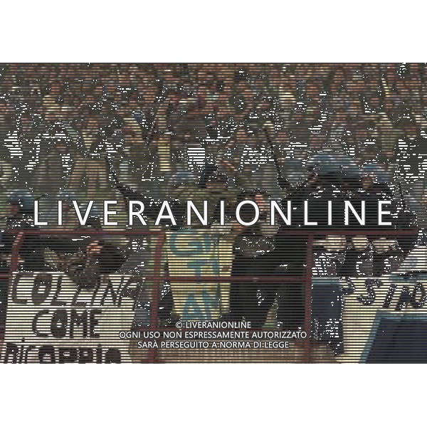 MILANO 08-04-1998 MILAN LAZIO COPPA ITALIA NELLA FOTO SCONTRI TRA LA POLIZIA E I TIFOSI LAZIALI AG ALDO LIVERANI SAS