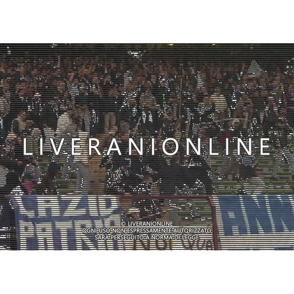 MILANO 08-04-1998 MILAN LAZIO COPPA ITALIA NELLA FOTO SCONTRI TRA LA POLIZIE E I TIFOSI LAZIALI AG ALDO LIVERANI SAS