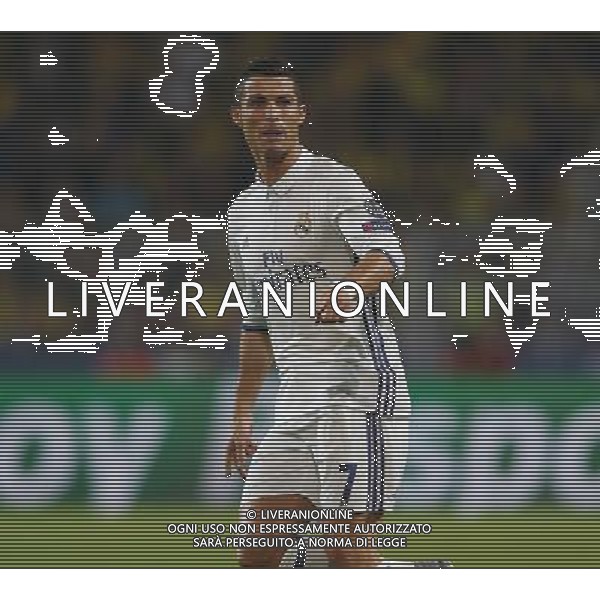 firo : 27.09.2016 Fu§ball, Saison 2016/2017 Champions League BVB Borussia Dortmund - Real Madrid 2:2 Cristiano Ronaldo , halbe Figur $worldrights,Es gelten unsere AGB, einsehbar auf www.firosportphoto.de, copyright by firo sportphoto: Coesfelder Str. 207 D-48249 DŸlmen www.firosportphoto.de mail@firosportphoto.de (V o l k s b a n k B o c h u m - W i t t e n ) IBAN DE68 4306 0129 0341 1171 00 Tel: +49-2594-9916004 Fax: +49-2594-9916005 AG ALDO LIVERANI SAS ONLY ITALY