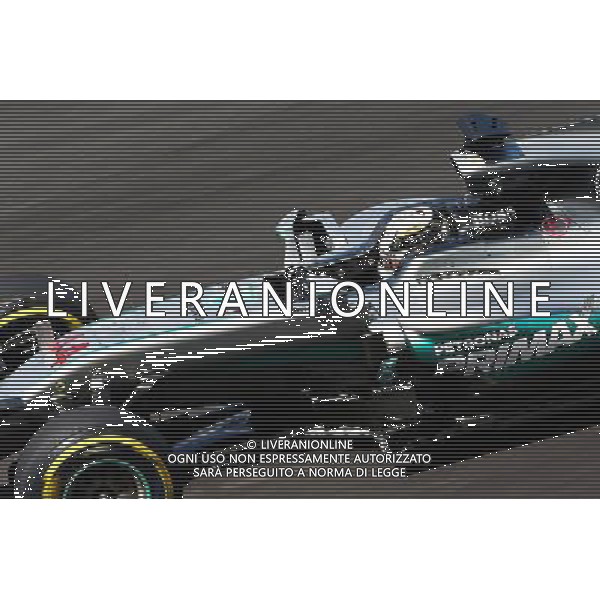 Lewis Hamilton (GBR) Mercedes AMG F1 W07 Hybrid. 30.09.2016. Formula 1 World Championship, Rd 16, Malaysian Grand Prix, Sepang, Malaysia, Friday. / AGENZIA ALDO LIVERANI SAS - ITALY ONLY EDITORIAL USE ONLY