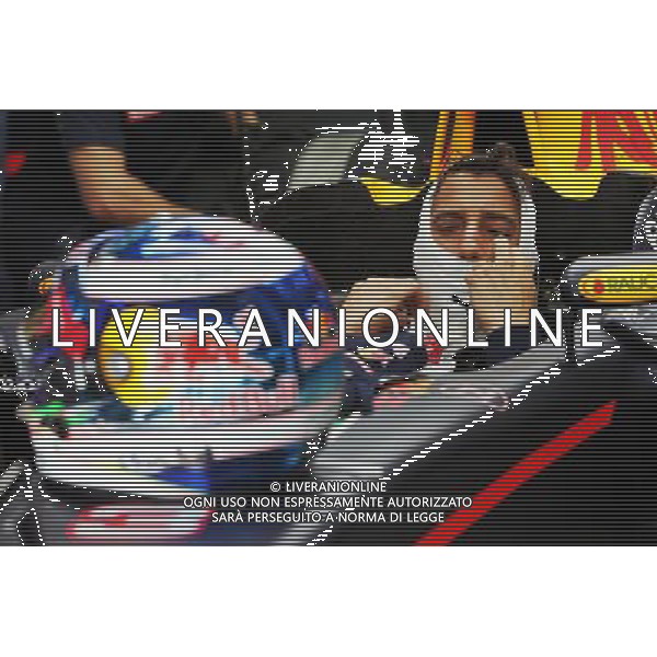 Daniel Ricciardo (AUS) Red Bull Racing RB12 on the grid. 02.10.2016. Formula 1 World Championship, Rd 16, Malaysian Grand Prix, Sepang, Malaysia, Sunday. AG ALDO LIVERANI SAS ONLY ITALY